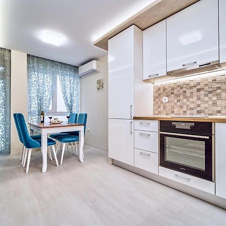 Апартамент S Apart Varna Extérieur photo