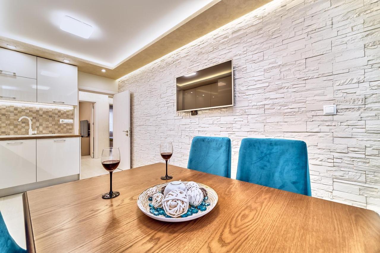 Апартамент S Apart Varna Extérieur photo
